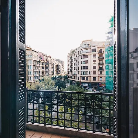 Royal Apartment *